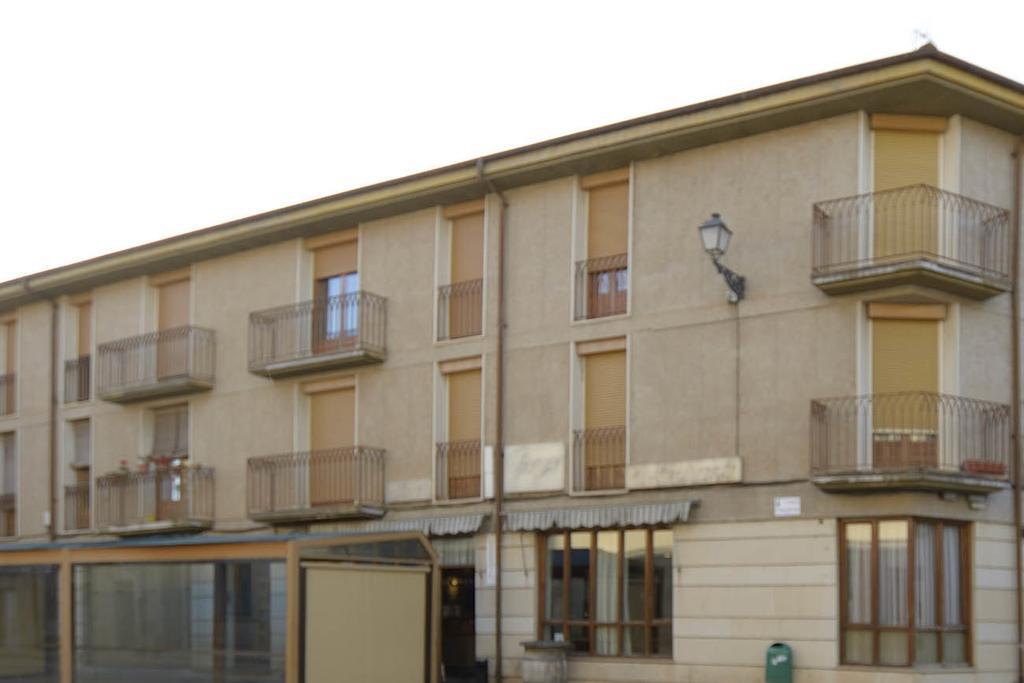 Hostal Goyo Garray エクステリア 写真